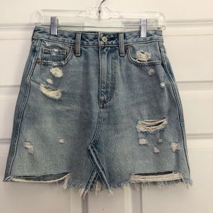 NWT Abercrombie & Fitch Zoe Natural Rise Vintage A-Line Distressed Denim Skirt